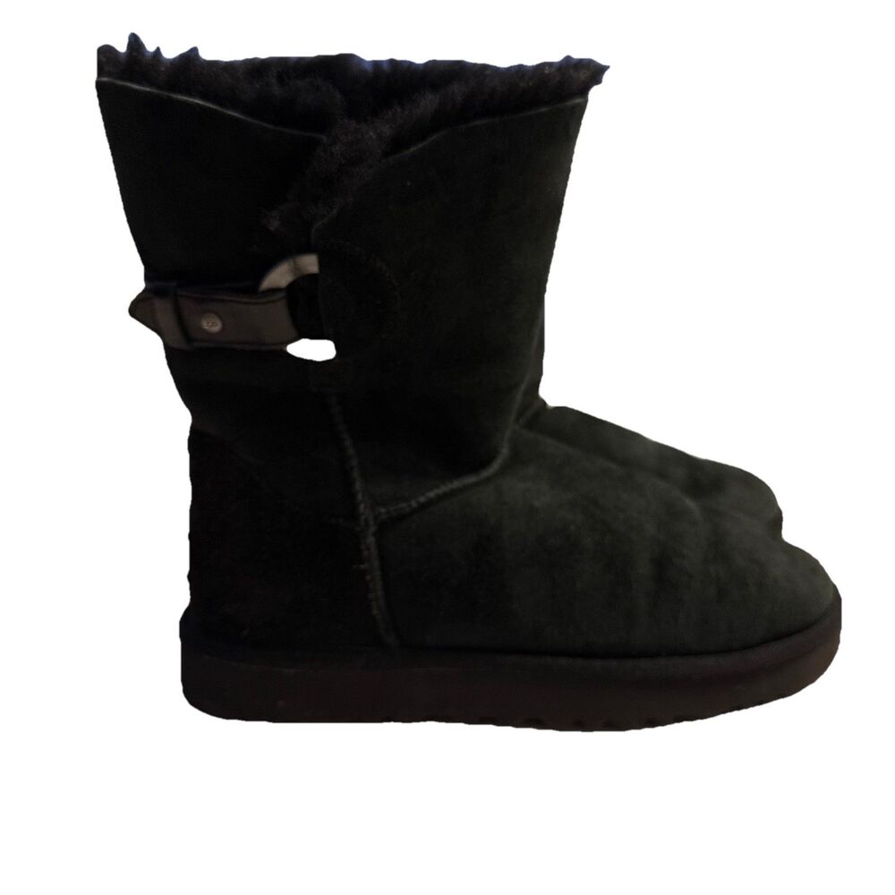 UGG Australia Nash Women's Size 6 US Black Suede Shearling Winter Boots 1012446